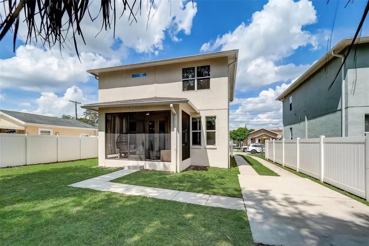 WINTON PARK - Residential Lease