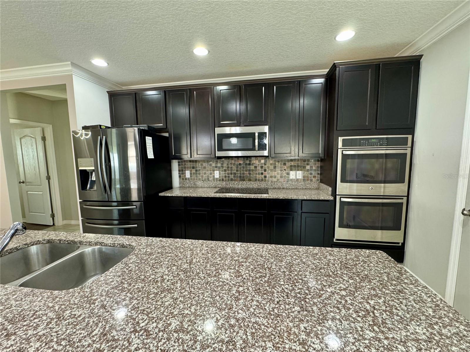 APOPKA WOODS SUB - Residential Lease