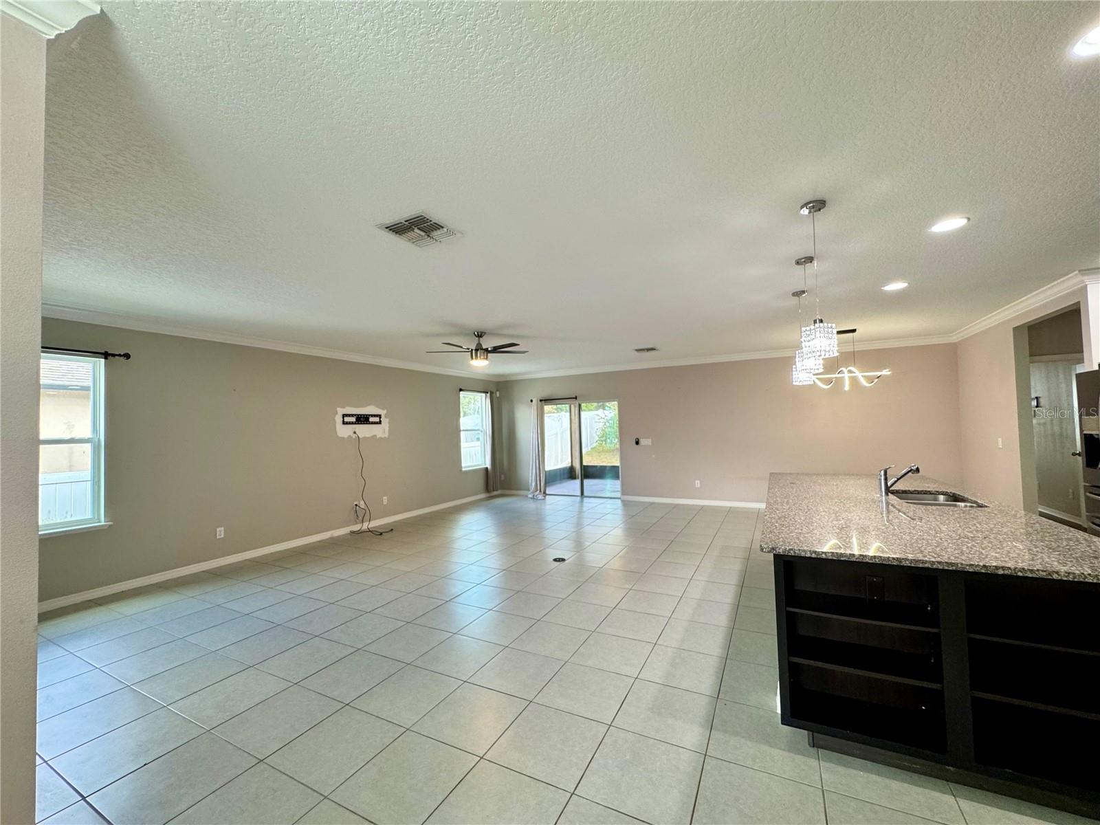 APOPKA WOODS SUB - Residential Lease