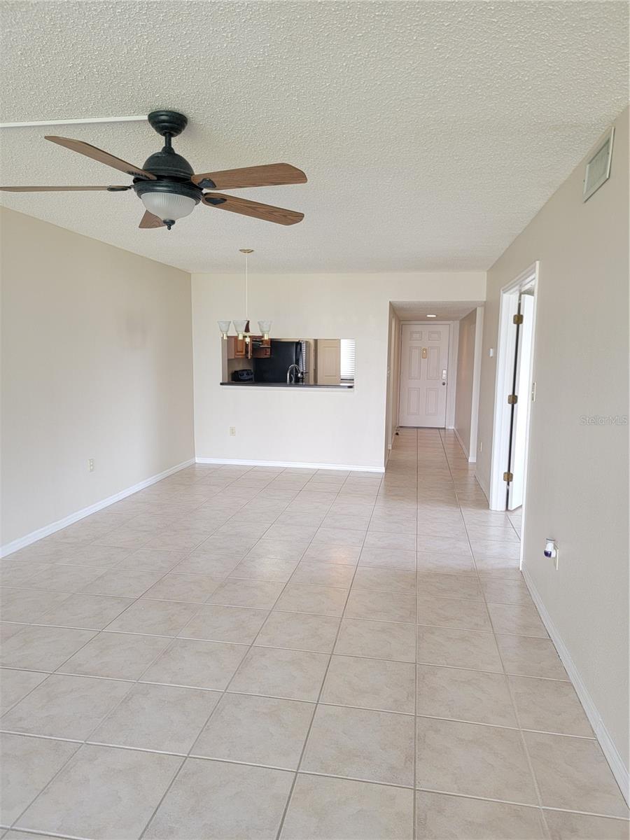 2424 W TAMPA BAY BLVD M-201