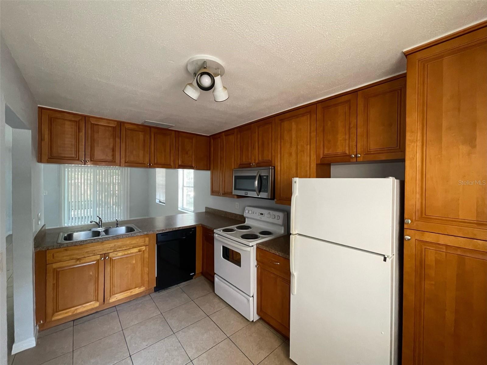 SUNNY VIEW SUB - Commercial Sale