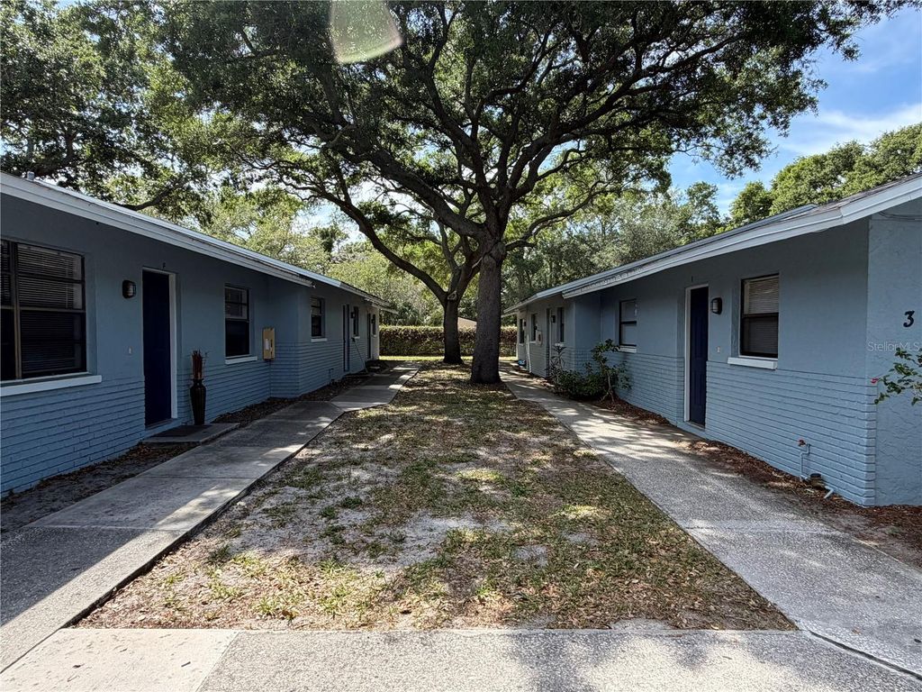 Photo of 950 Beltrees Street, Dunedin, FL 34698 (MLS # TB8498066)