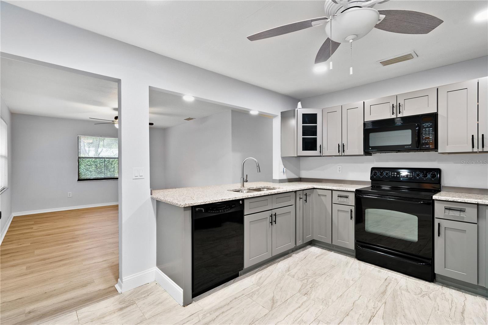 SUNNY VIEW SUB - Commercial Sale