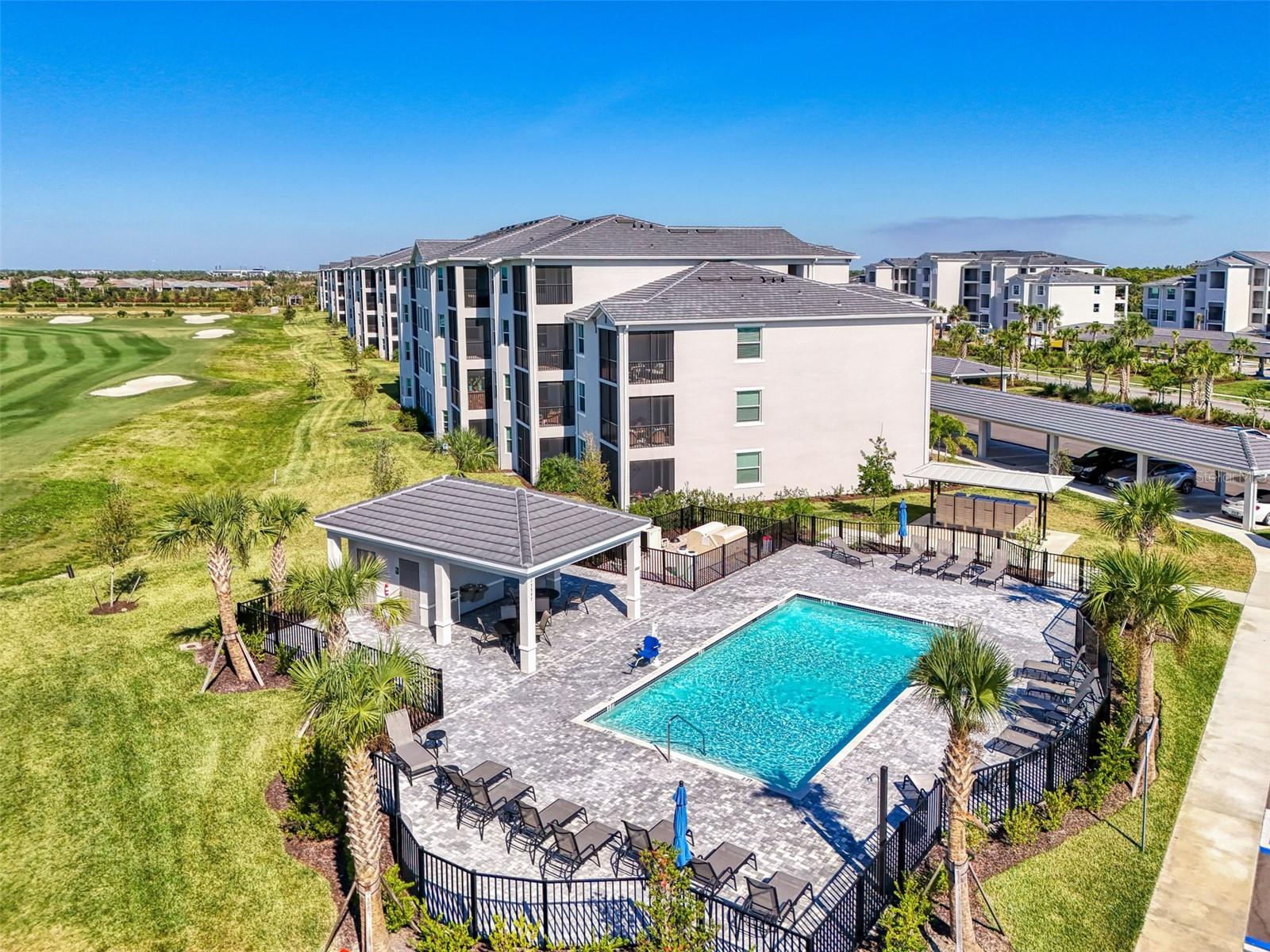 WELLEN PARK GOLF & COUNTRY CLUB - Residential