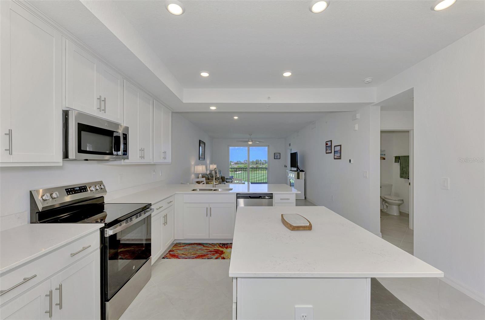 WELLEN PARK GOLF & COUNTRY CLUB - Residential