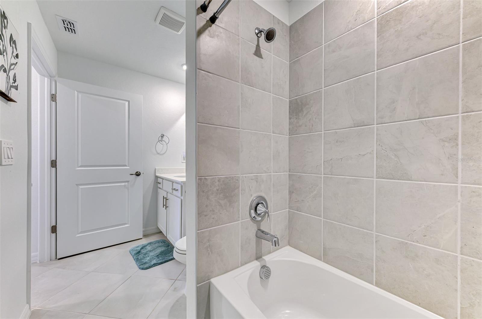 WELLEN PARK GOLF & COUNTRY CLUB - Residential