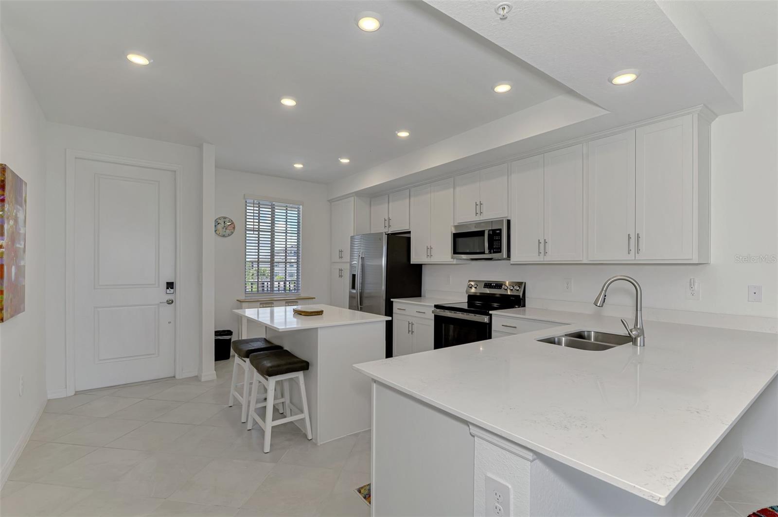 WELLEN PARK GOLF & COUNTRY CLUB - Residential