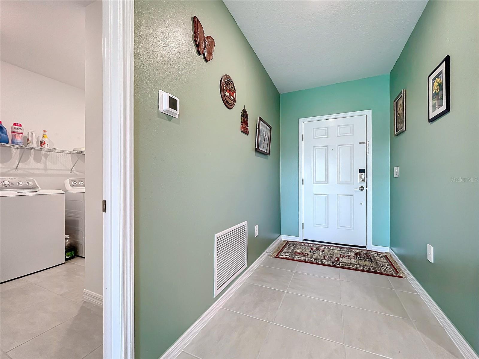 993 CALICO POINTE CIRCLE