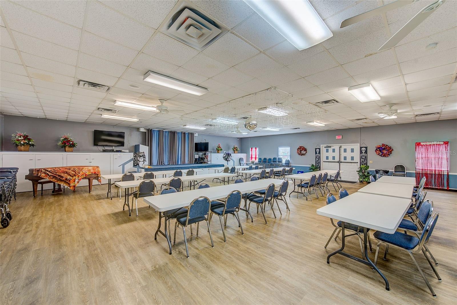 SPRINGWOOD VILLAS - Residential