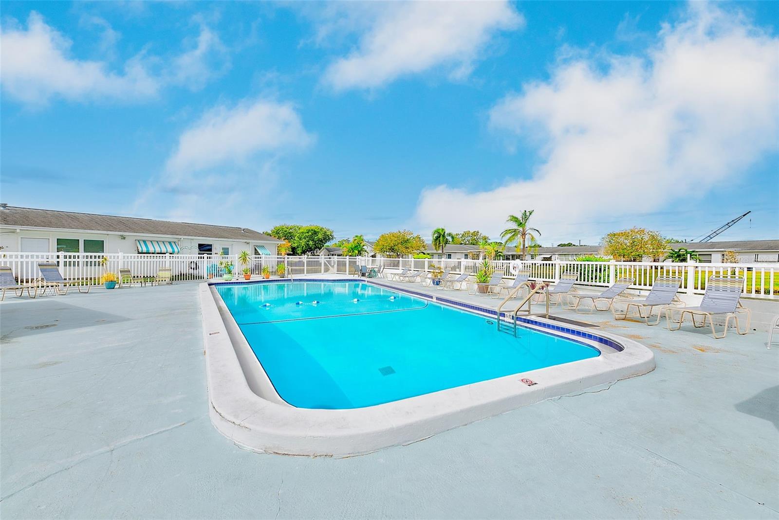 SPRINGWOOD VILLAS - Residential