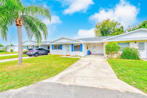 Photo of 4995 Trillium Court N, Pinellas Park, FL 33782 (MLS # TB8444155)
