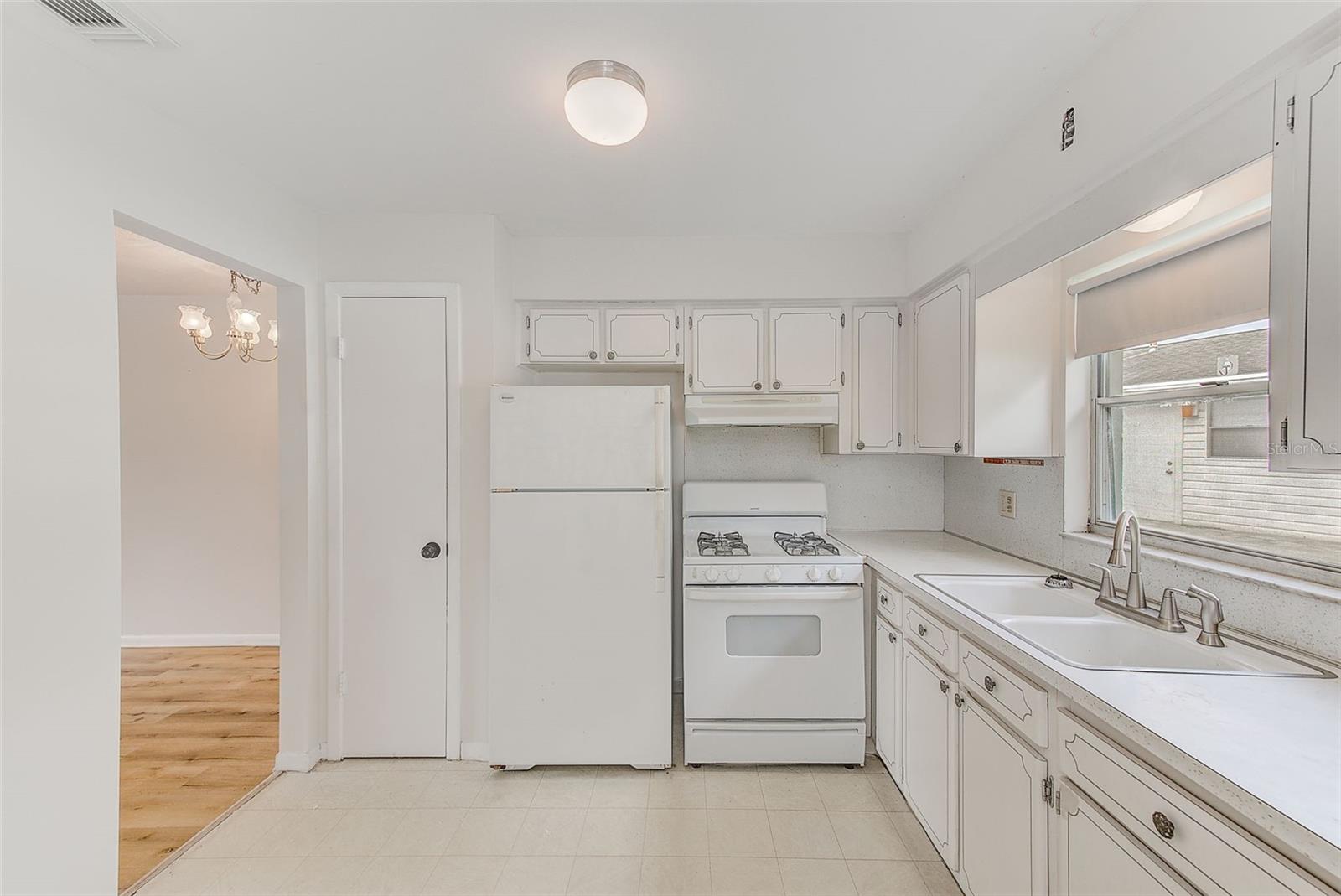 SPRINGWOOD VILLAS - Residential