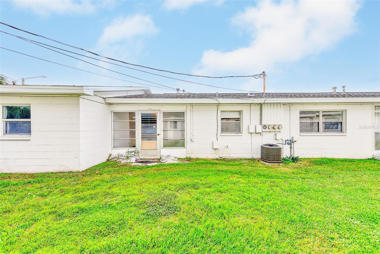 SPRINGWOOD VILLAS - Residential