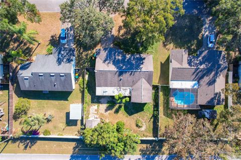 A home in EUSTIS