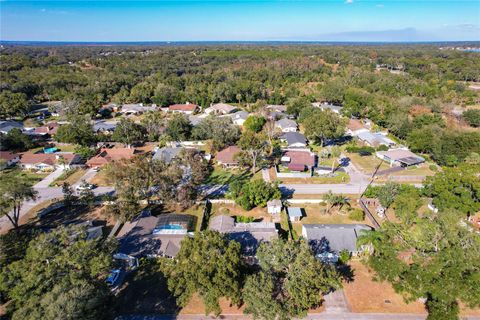 A home in EUSTIS