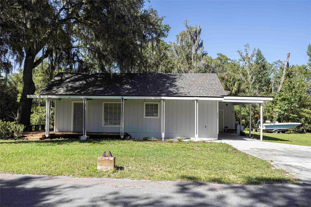 Photo of 2886 N C 470, Lake Panasoffkee, FL 33538 (MLS # G5115539)