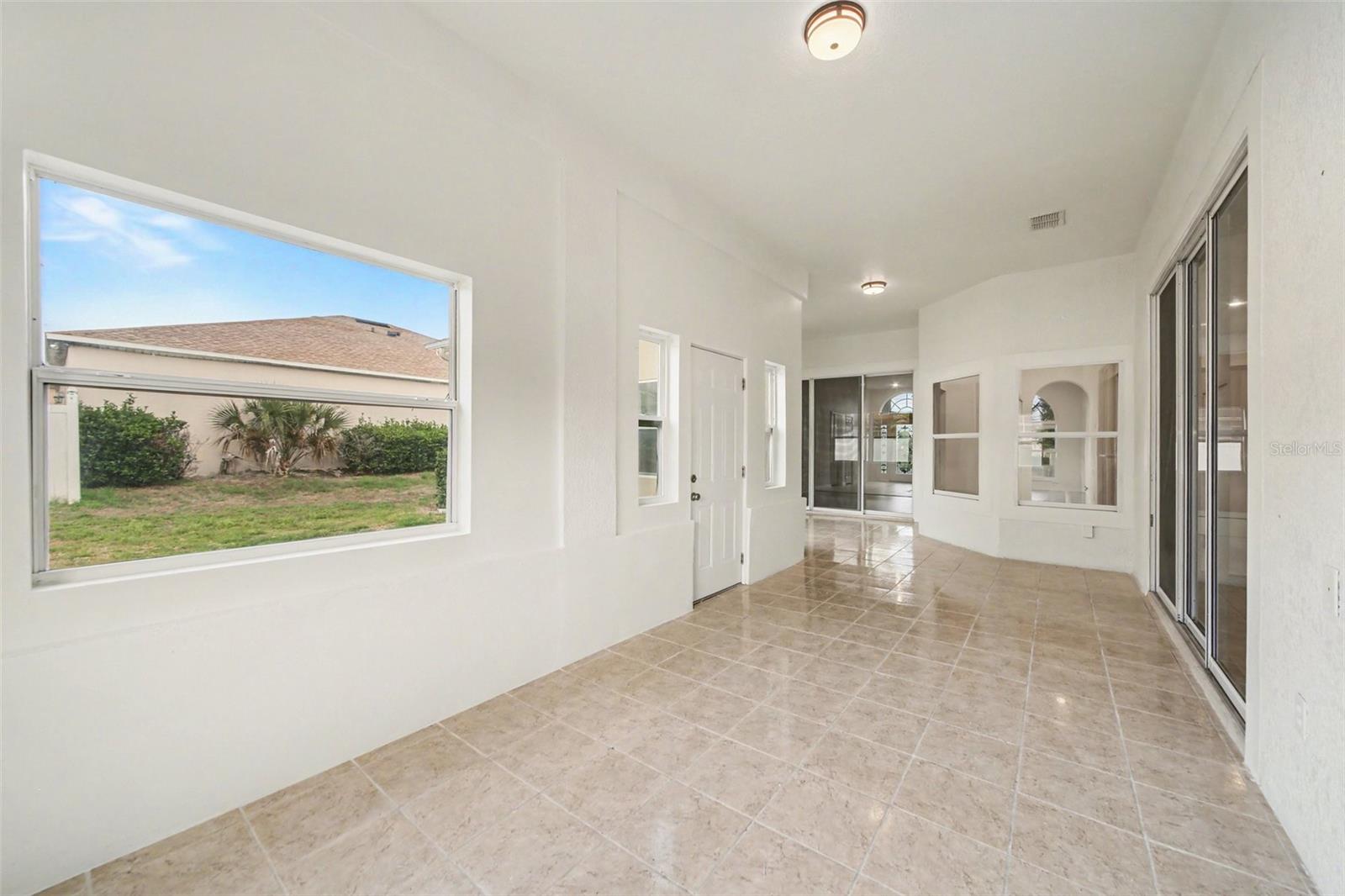 WINTERMERE POINTE PH 02 46/141 - Residential