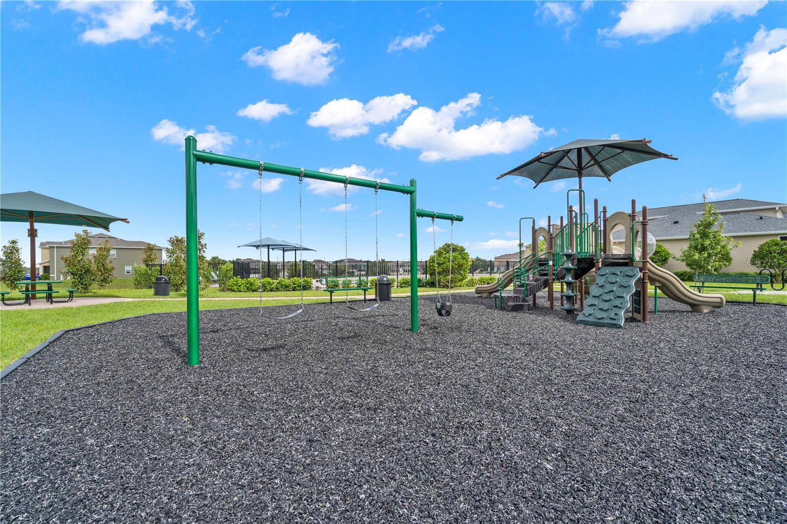 BRENTWOOD TH - Residential