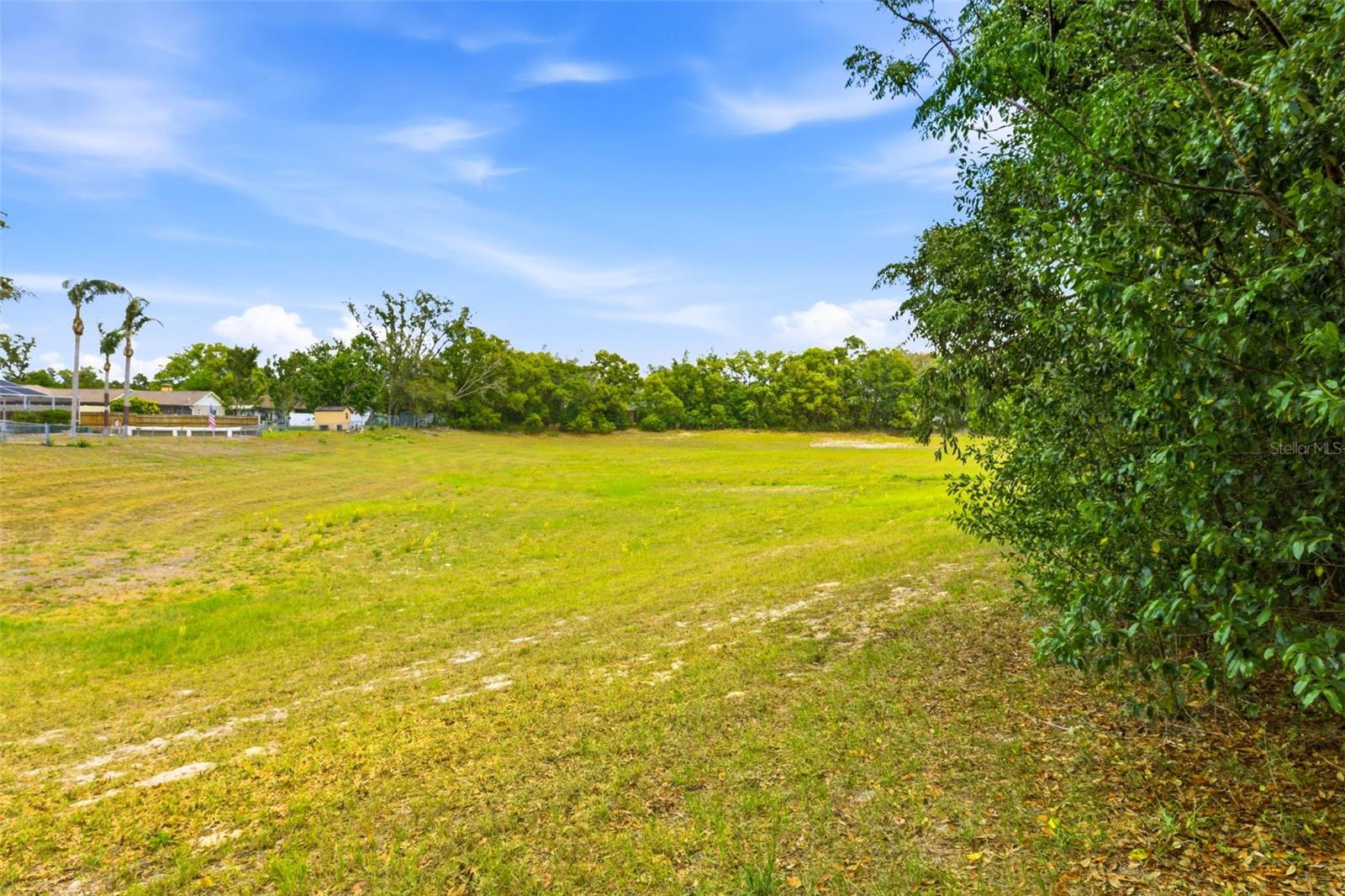 FOREST OAKS - Residential