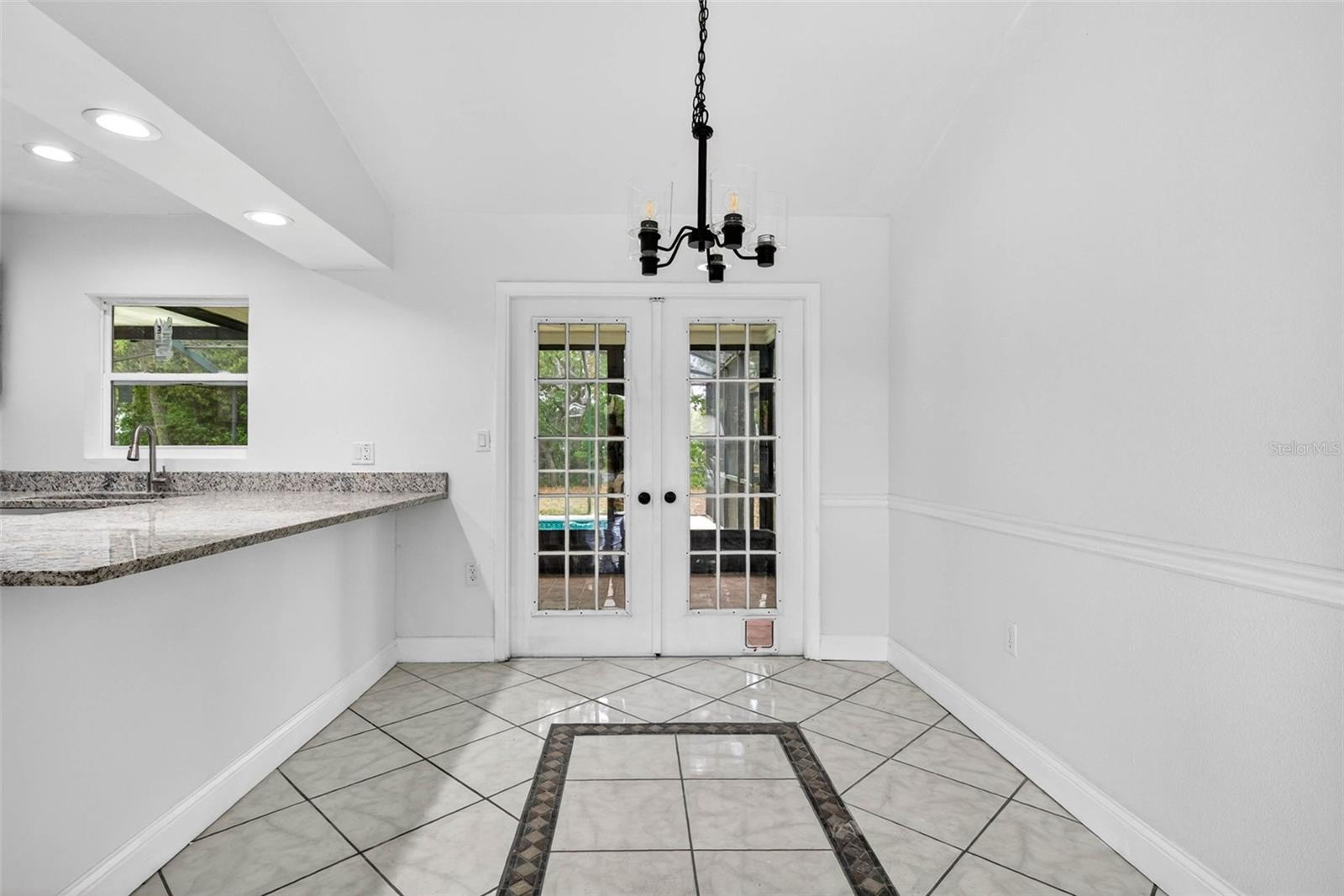 FOREST OAKS - Residential