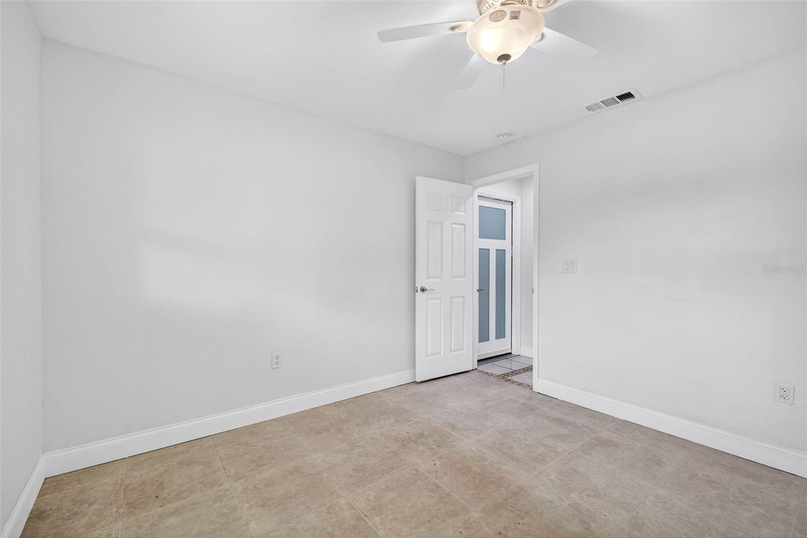 FOREST OAKS - Residential