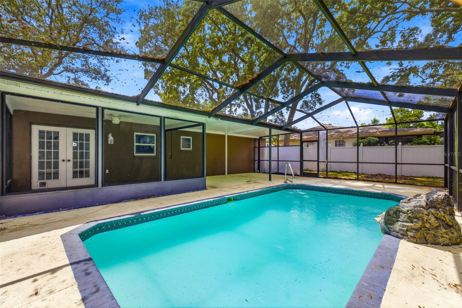 FOREST OAKS - Residential