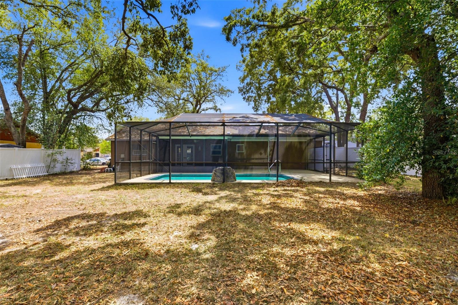 FOREST OAKS - Residential