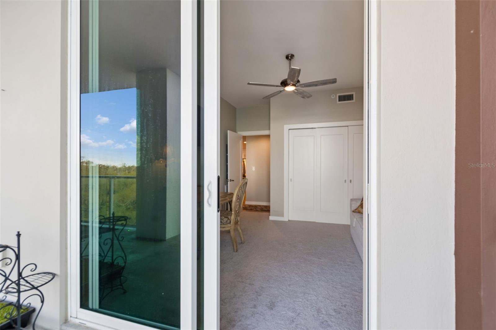 MARINA BAY 880 CONDO - Residential