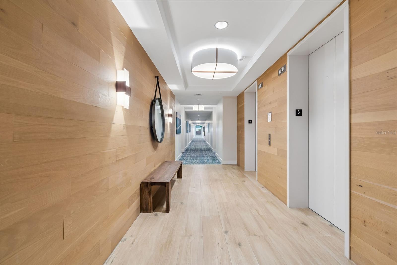 MARINA BAY 880 CONDO - Residential