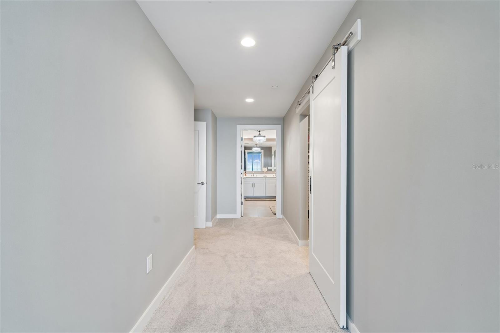 MARINA BAY 880 CONDO - Residential