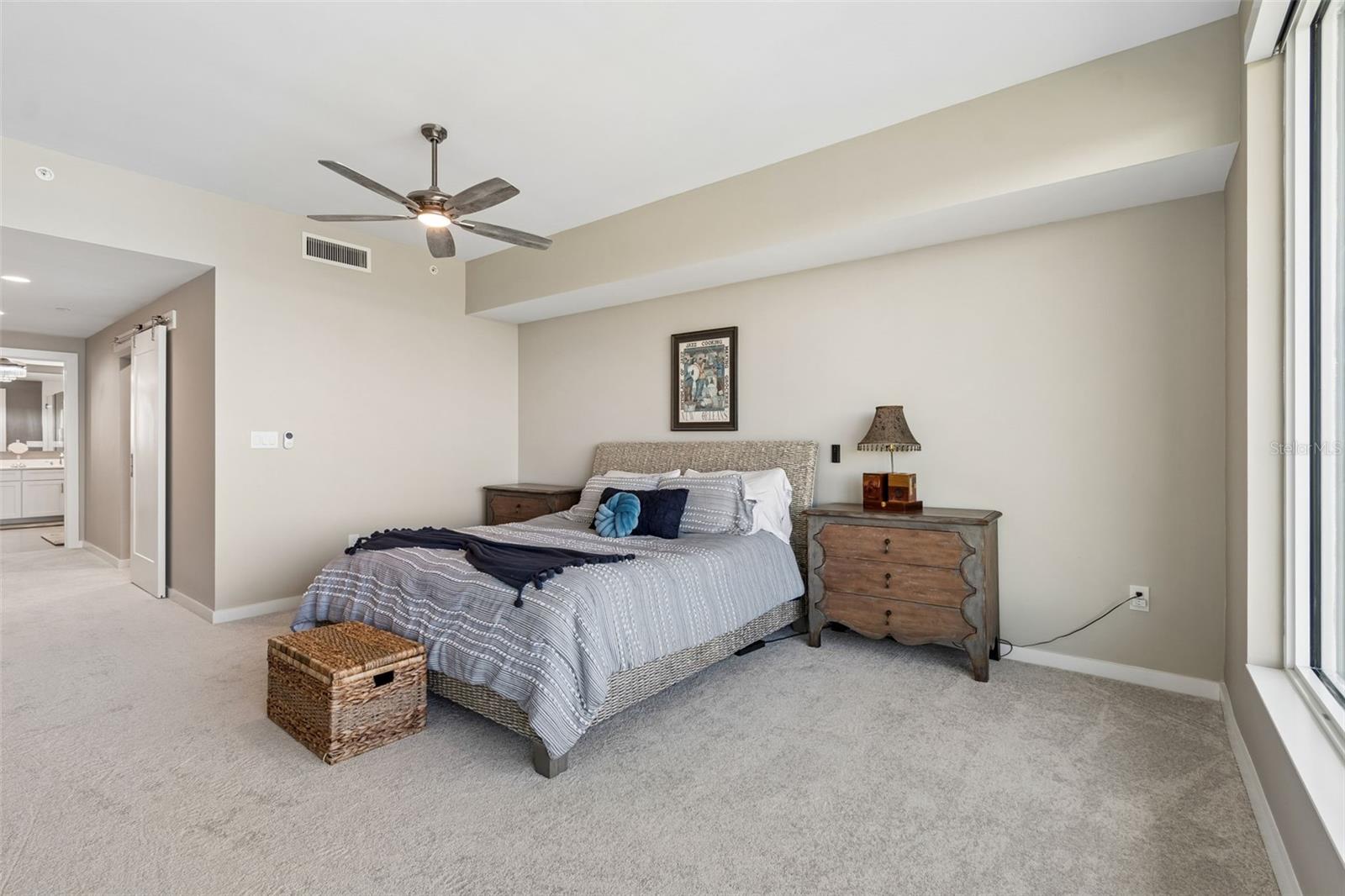 MARINA BAY 880 CONDO - Residential