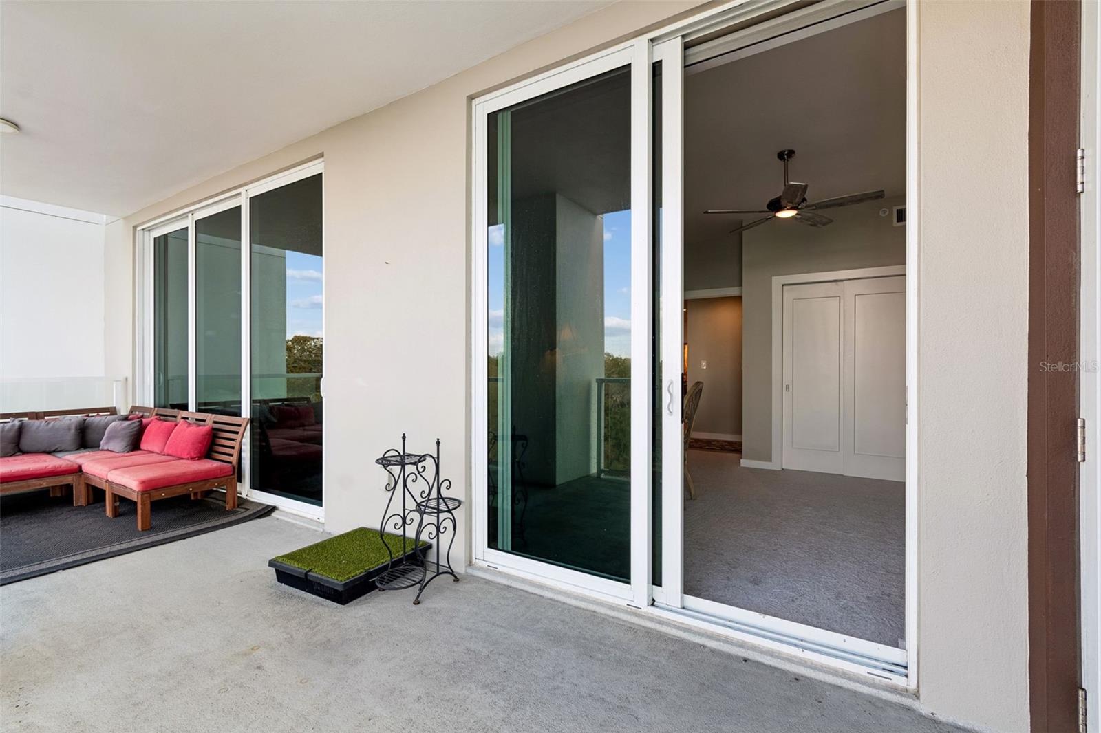 MARINA BAY 880 CONDO - Residential