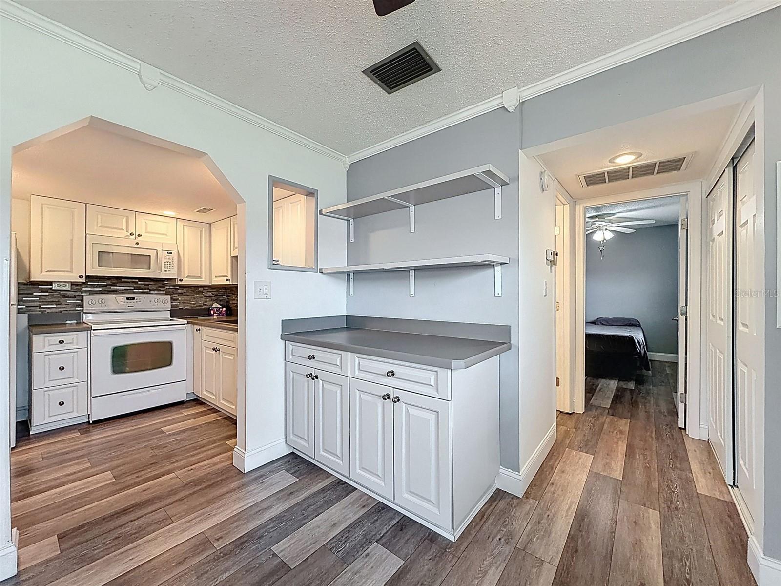 PARADISE POINTE WEST - Residential