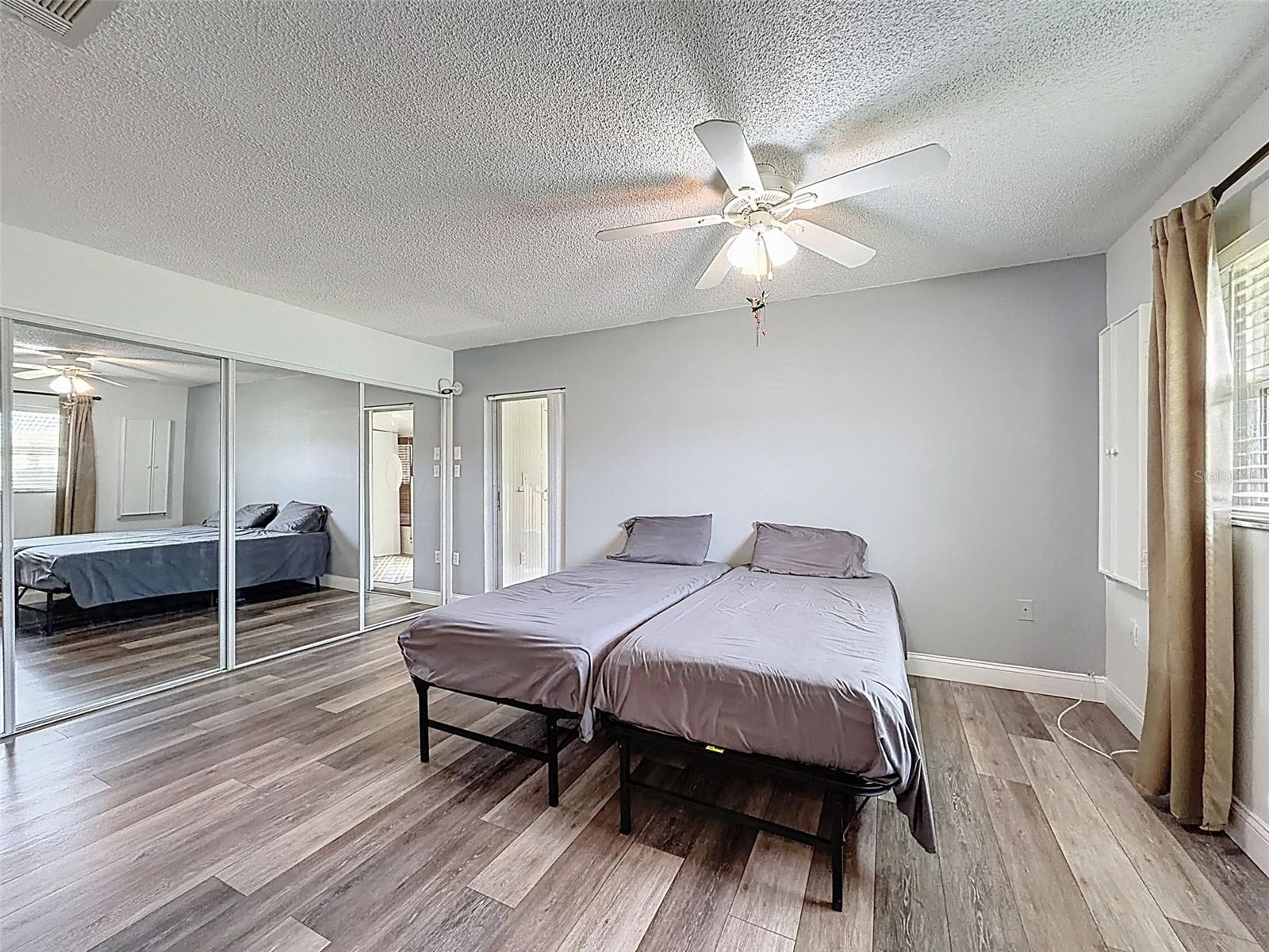 PARADISE POINTE WEST - Residential