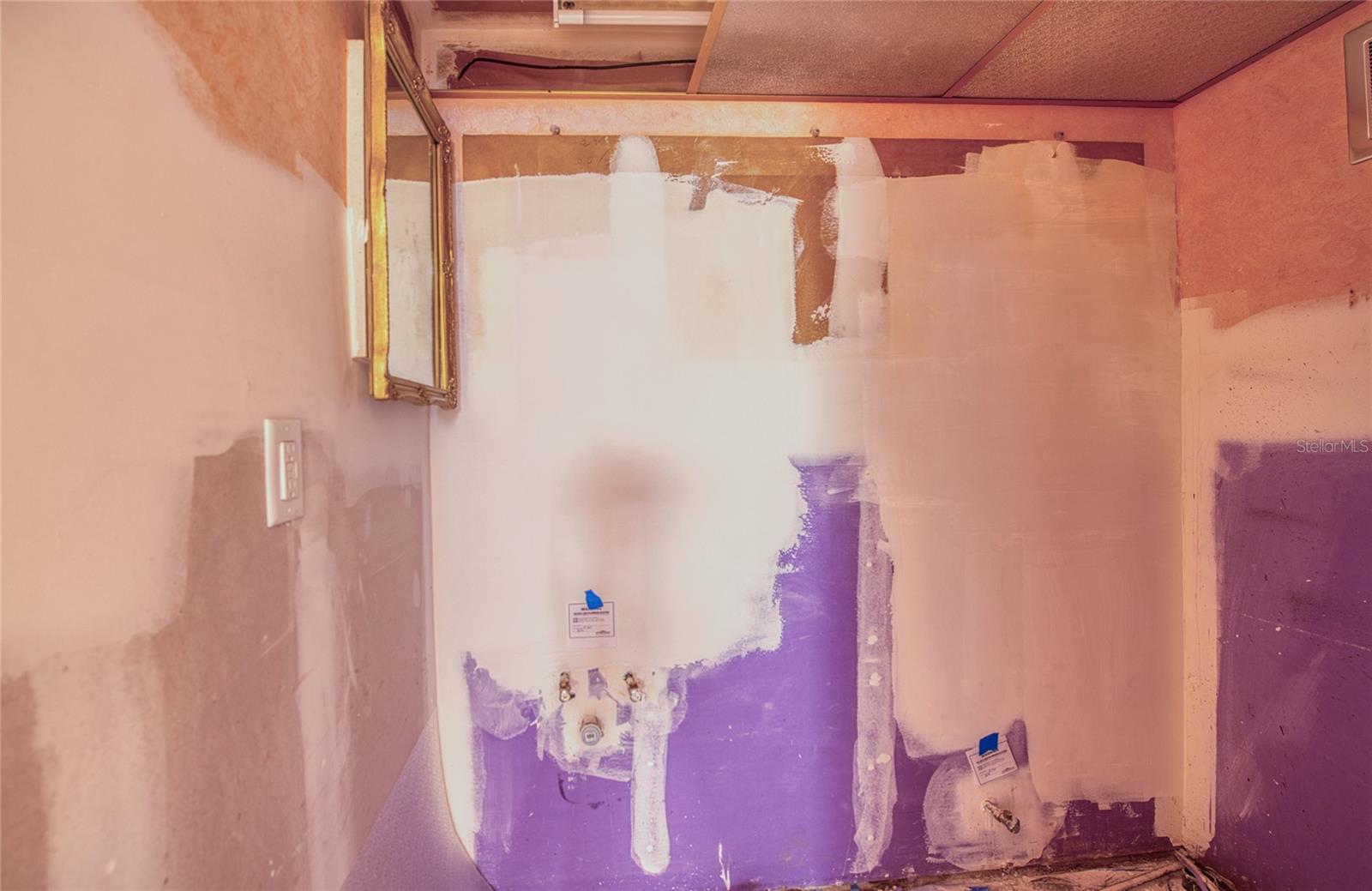 CONTINENTAL TOWERS CONDO - Residential