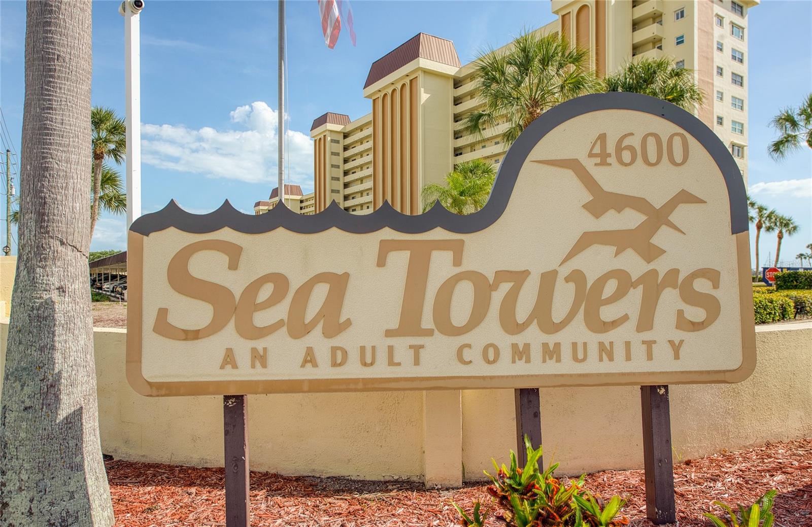 CONTINENTAL TOWERS CONDO - Residential