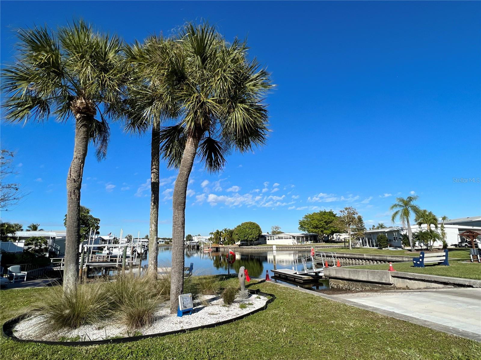 MOBEL AMERICANA MOBILE HOME PARK UNREC - Land