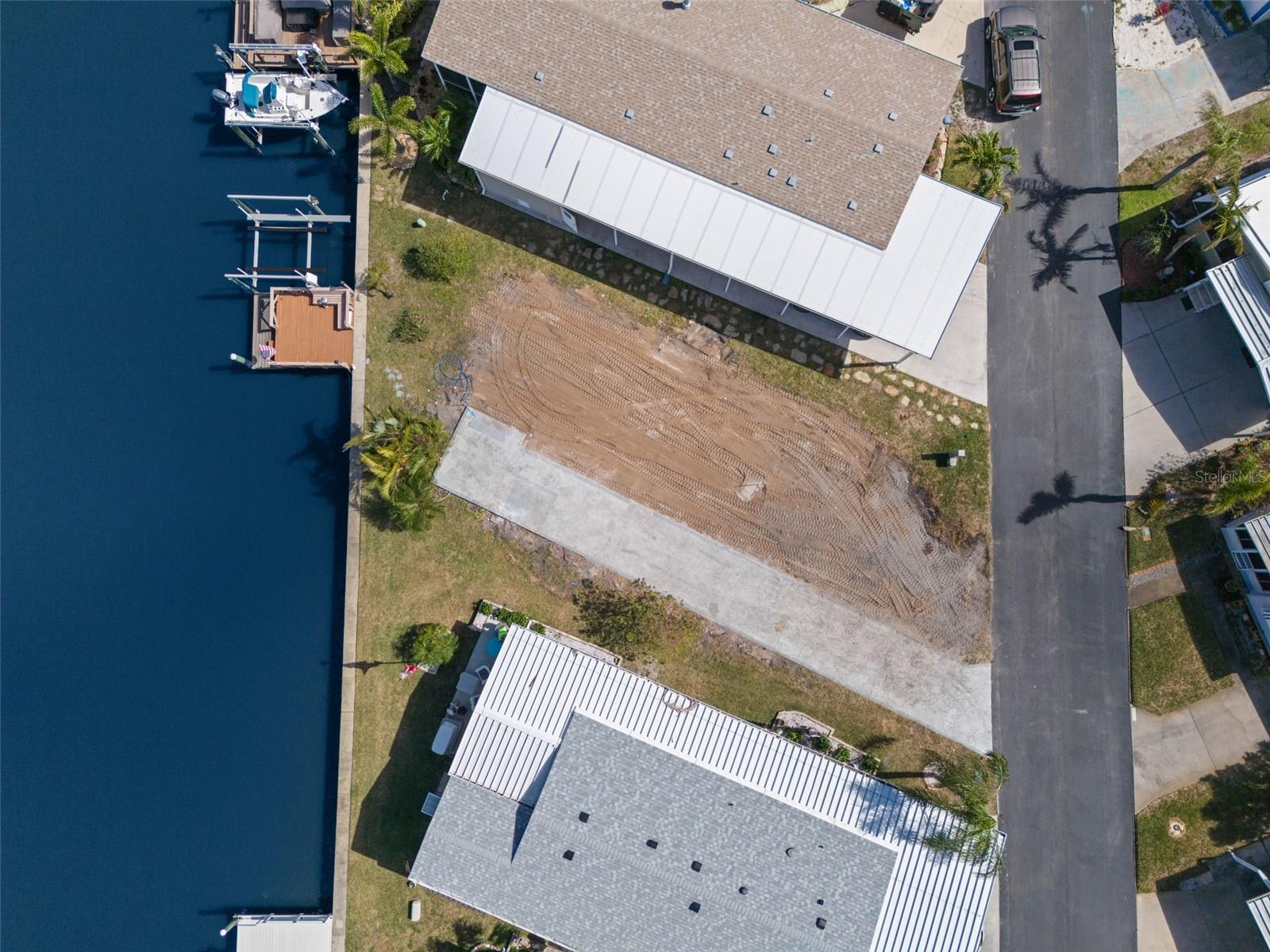 MOBEL AMERICANA MOBILE HOME PARK UNREC - Land