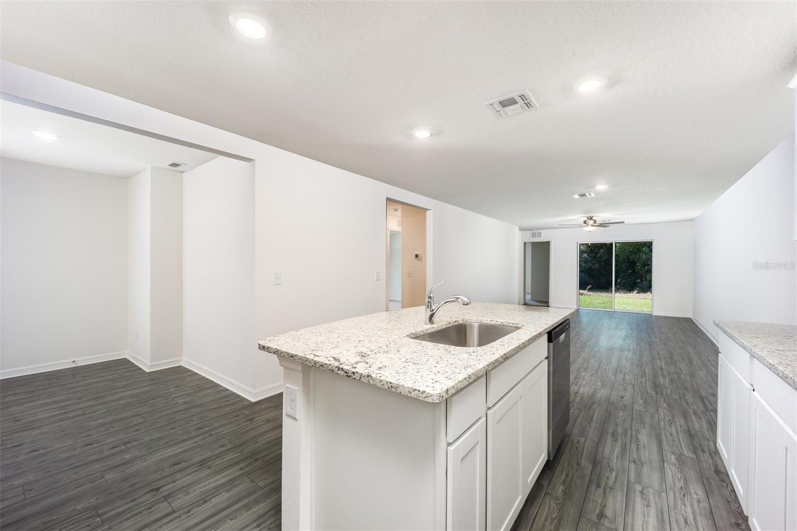 GUM LAKE PRESERVE - Residential