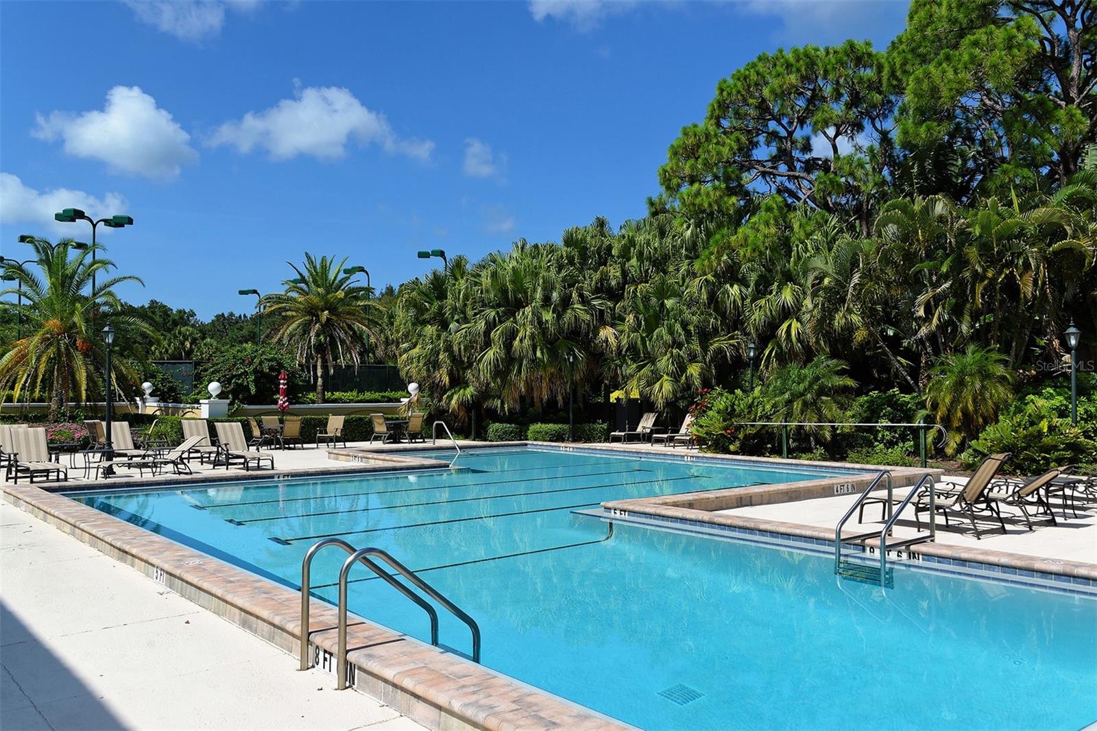 MERIDIAN AT THE OAKS PRESERVE - Residential