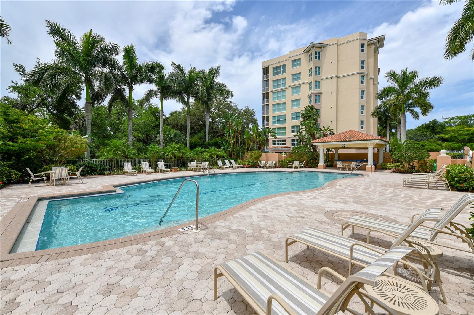 MERIDIAN AT THE OAKS PRESERVE - Residential