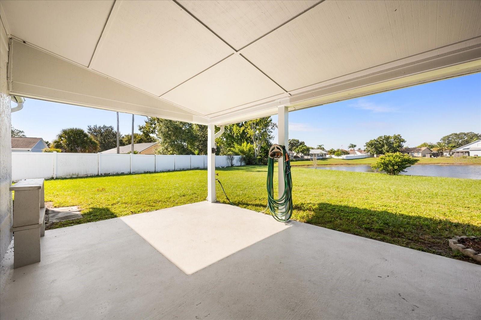 WHISPER LAKES - Residential