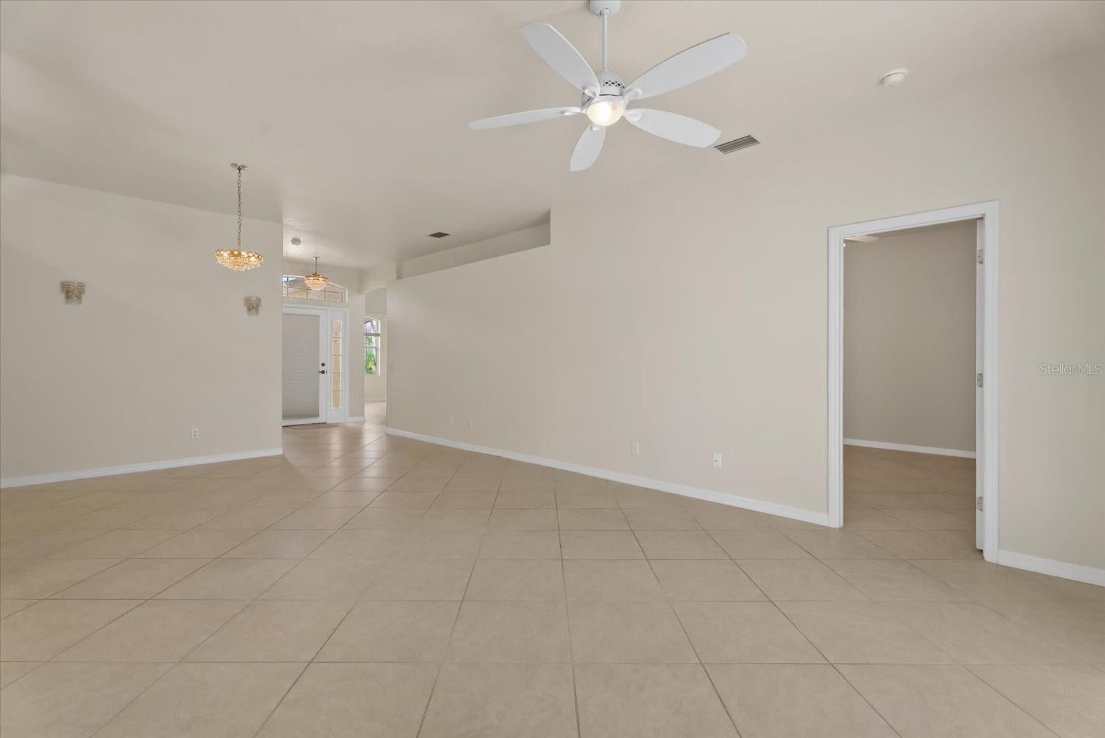 4350 BEEKMAN PLACE 108, SARASOTA, FL, 34235 4 4350 BEEKMAN PLACE 108