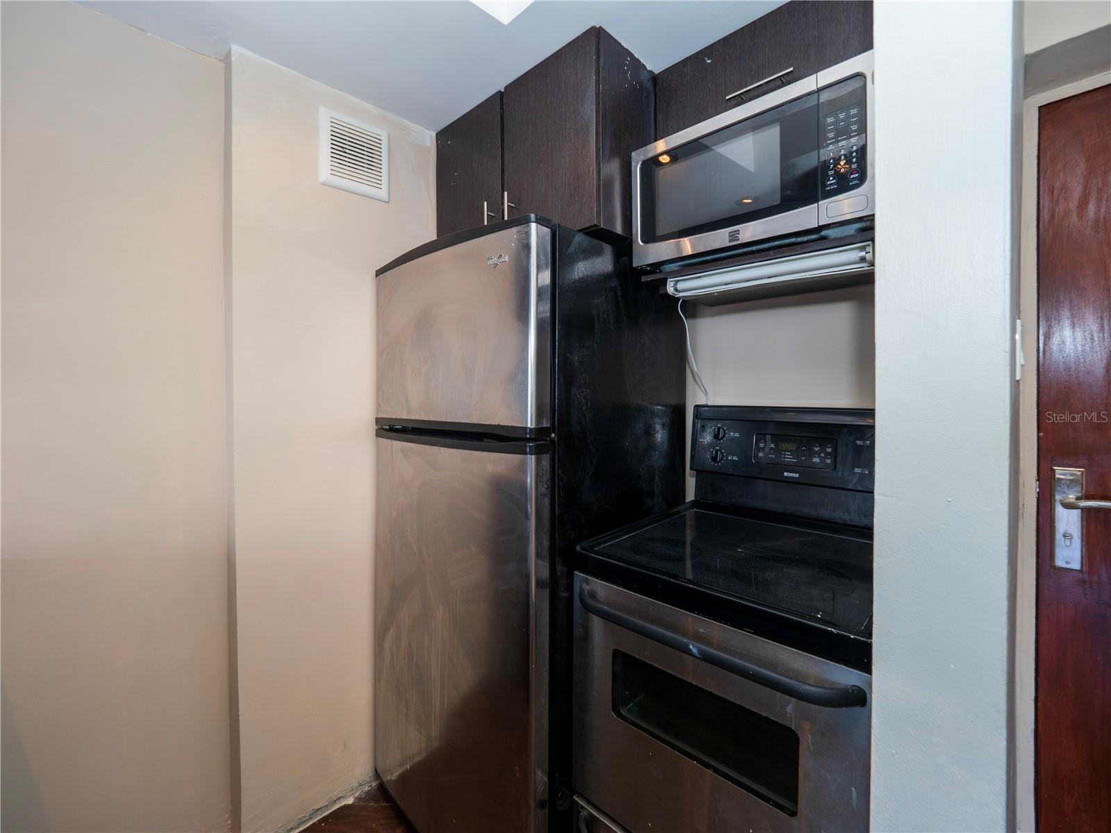 COND TORRE DEL MAR - Residential