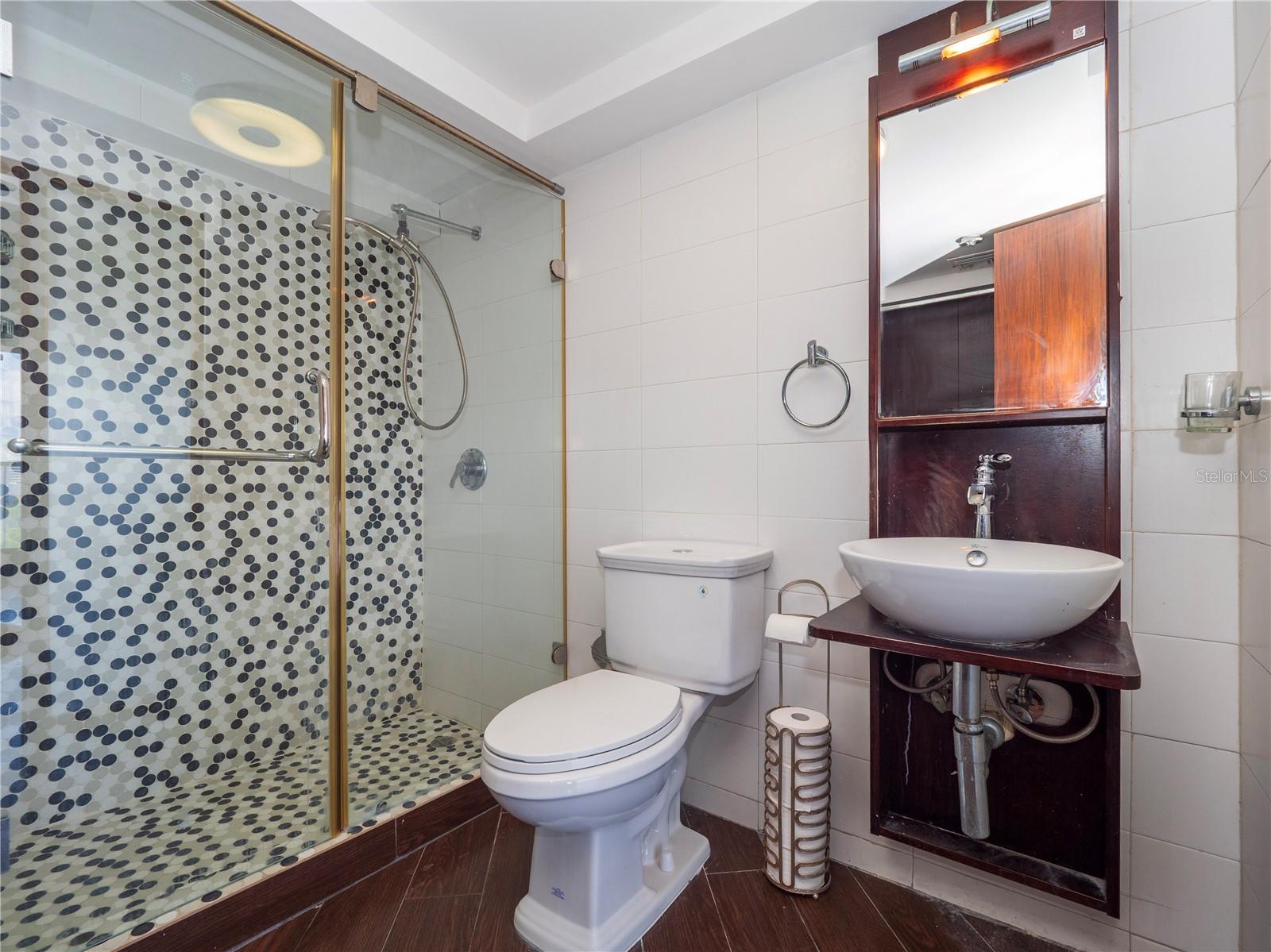 COND TORRE DEL MAR - Residential