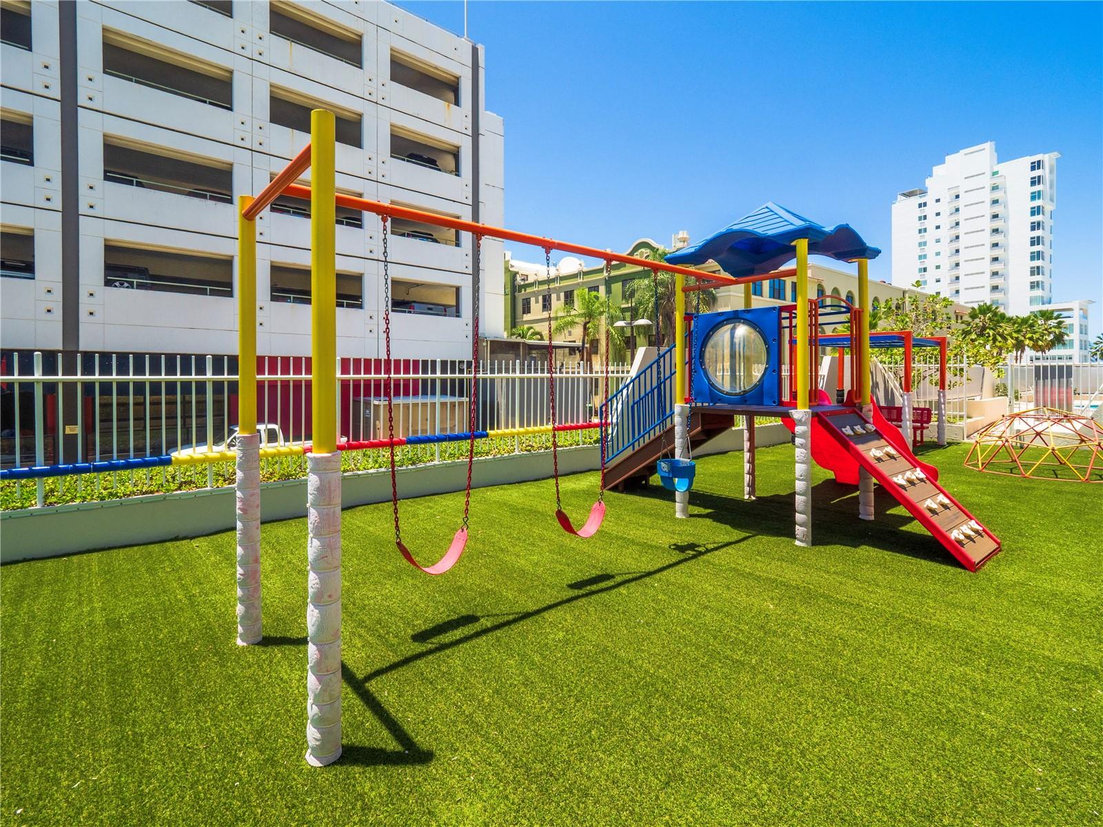 COND TORRE DEL MAR - Residential