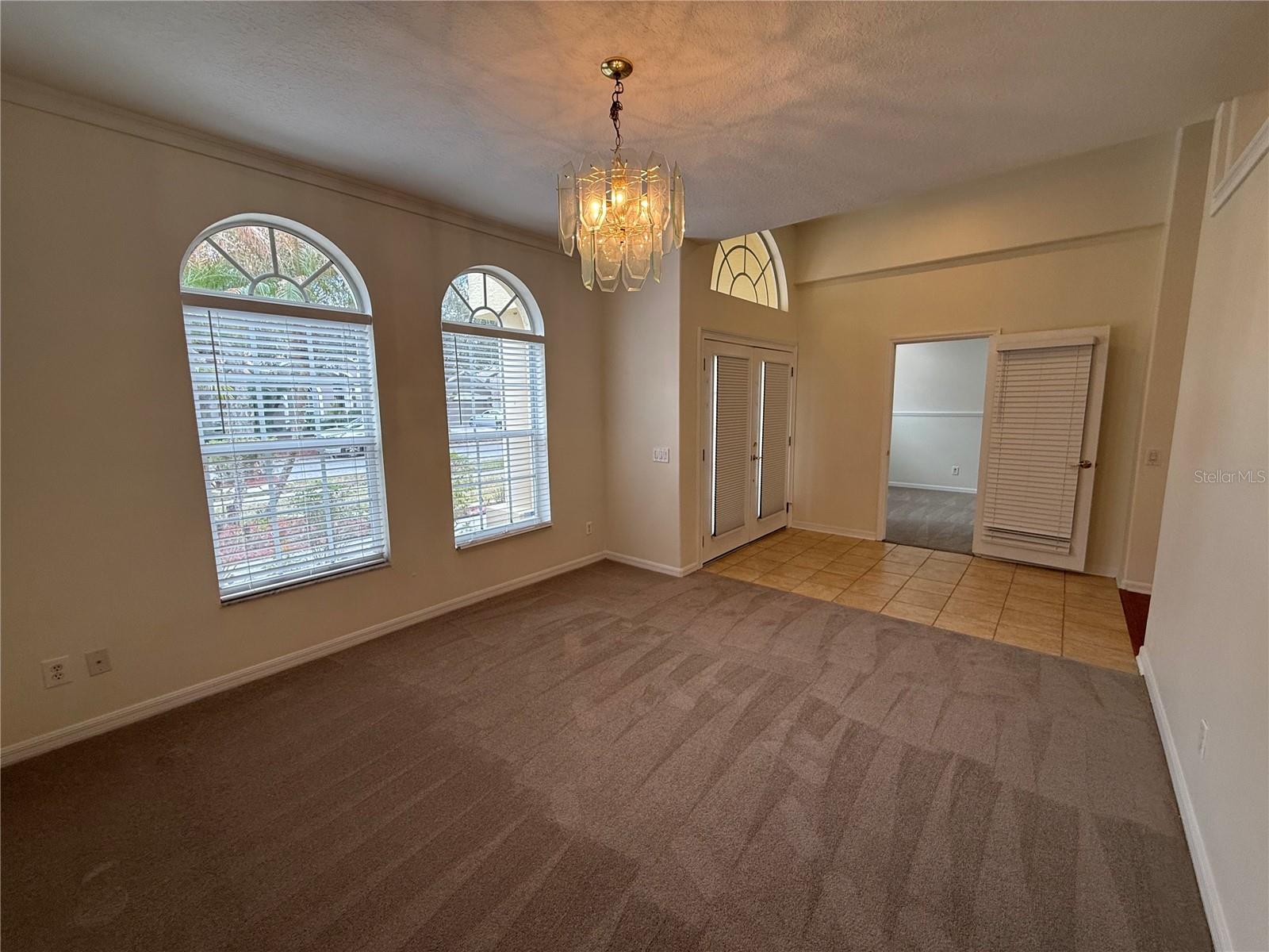 RICHMOND PLACE PH 4 - Residential Lease