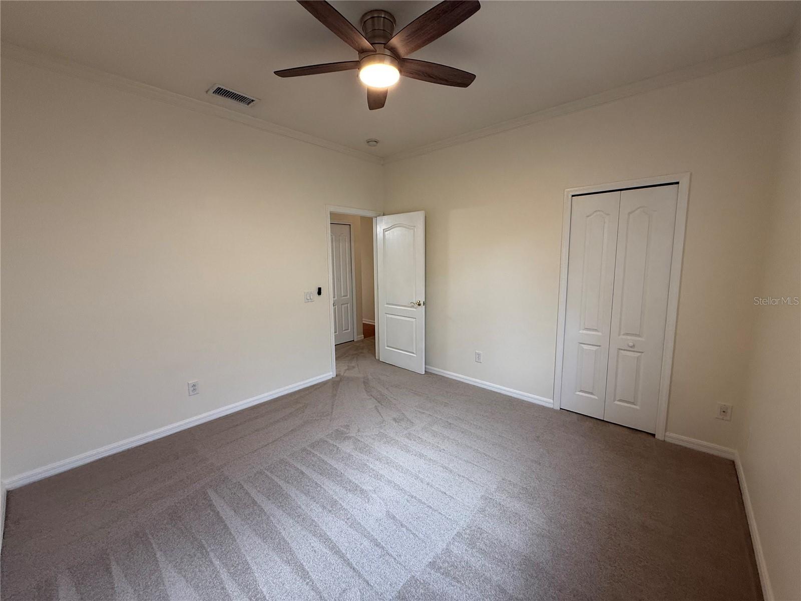 RICHMOND PLACE PH 4 - Residential Lease