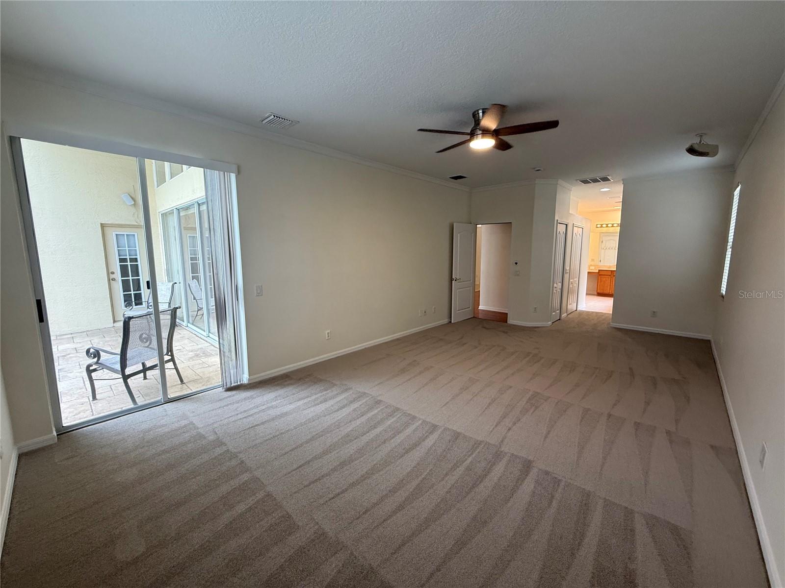 RICHMOND PLACE PH 4 - Residential Lease