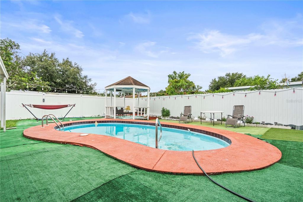 Photo of 3014 W Patterson Street, Tampa, FL 33614 (MLS # TB8421106)